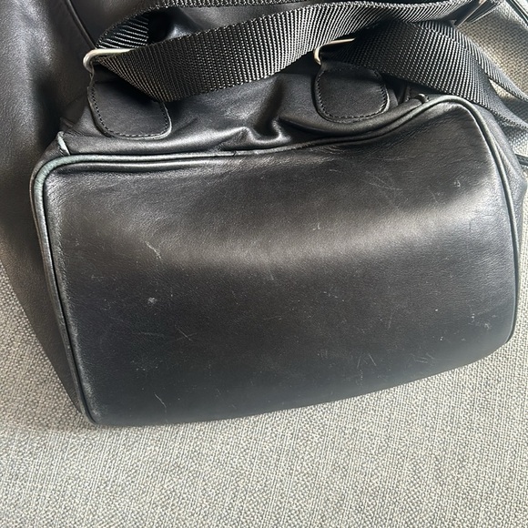 Vintage Coach 0529 Classic Black Leather Backpack - Picture 5 of 16